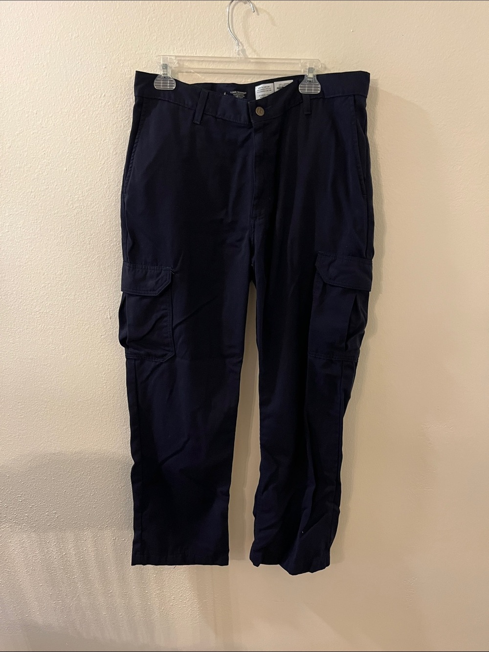 Men's FR Cargo Uniform Pants | 34 inch waist, 30 Inch inseam Navy NWOT!! - Picture 2 of 4